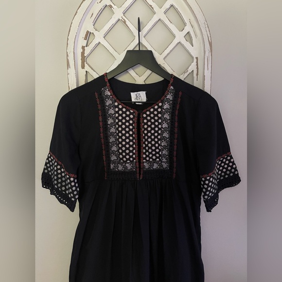DRA Los Angeles Nash Patterned Lined Maxi Peasant Dress In Black Size XS - Picture 6 of 15
